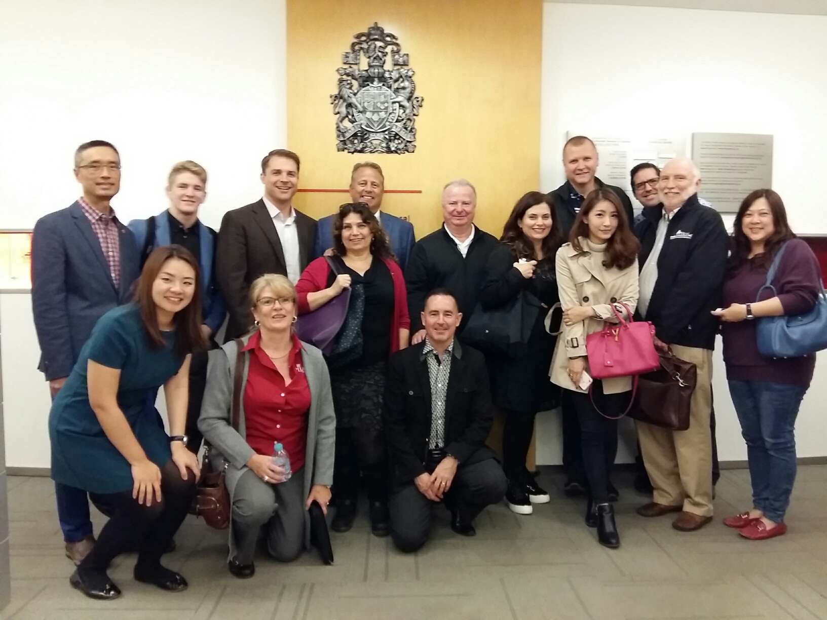 Group picture at Cdn Consulate SHA_20171115